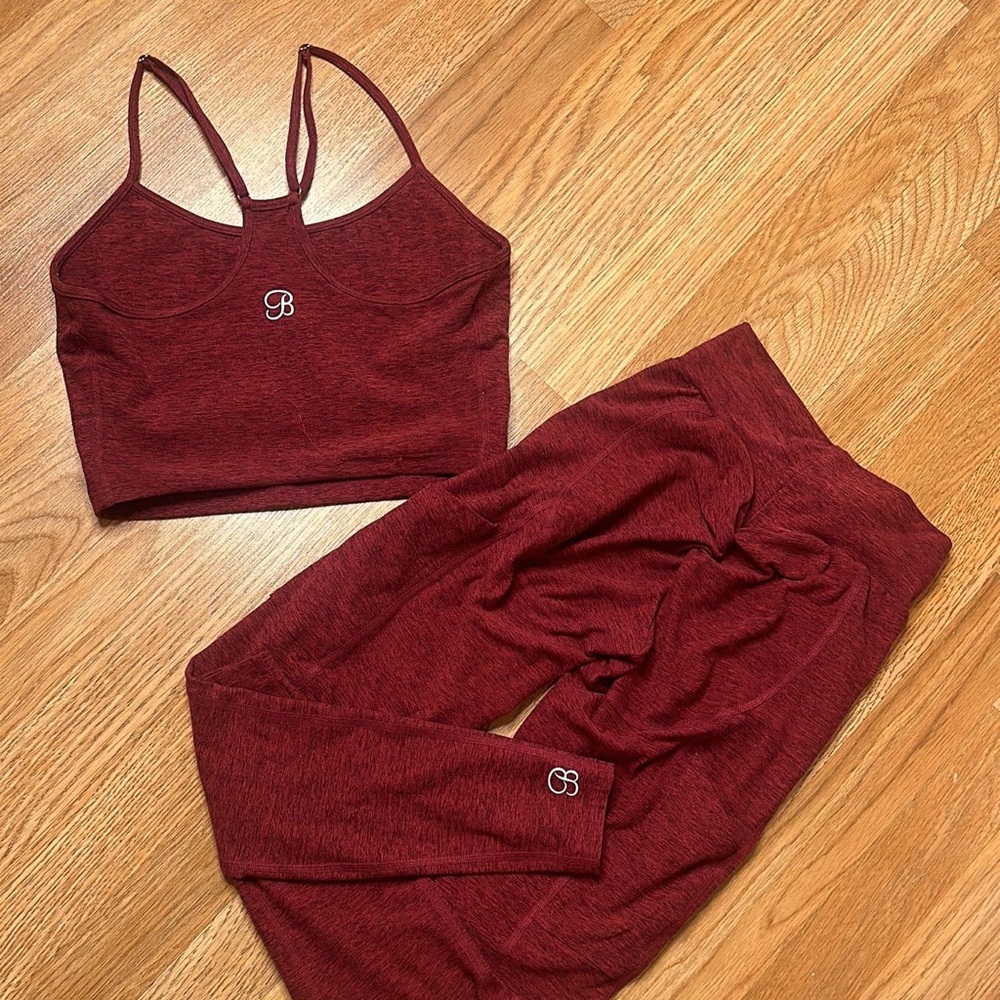 Bombshell set color red